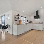Five-bedroom In *