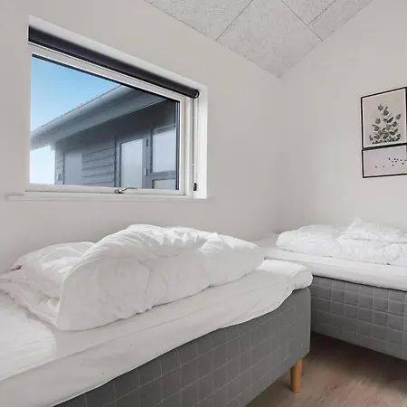 Semesterbostad Five-bedroom In