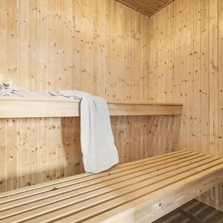 Prázdninový dům Five-bedroom In *