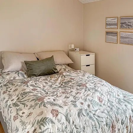 Five-bedroom In Tatil Evi *